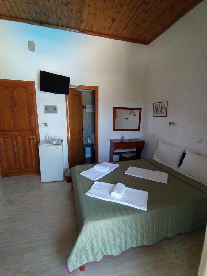 Michalis Place Apartments Vasiliki  Exterior photo
